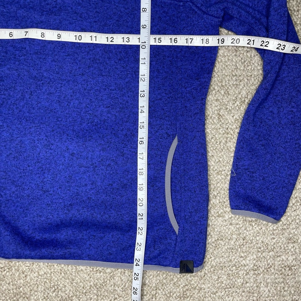 L. L. Bean Pullover - image 7